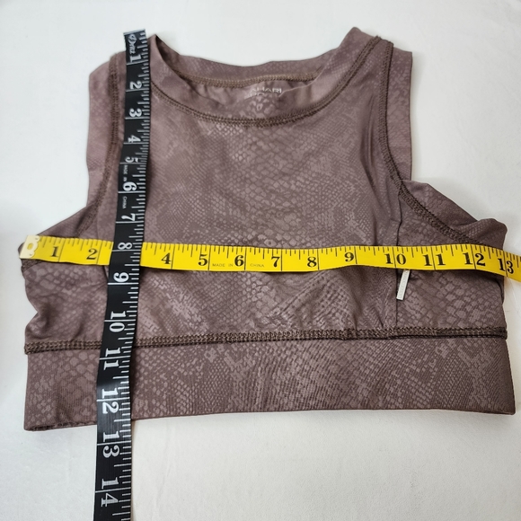 Tahari Sports Bra Brown Snakeskin Print Size Small Activewear NWT - Picture 4 of 10